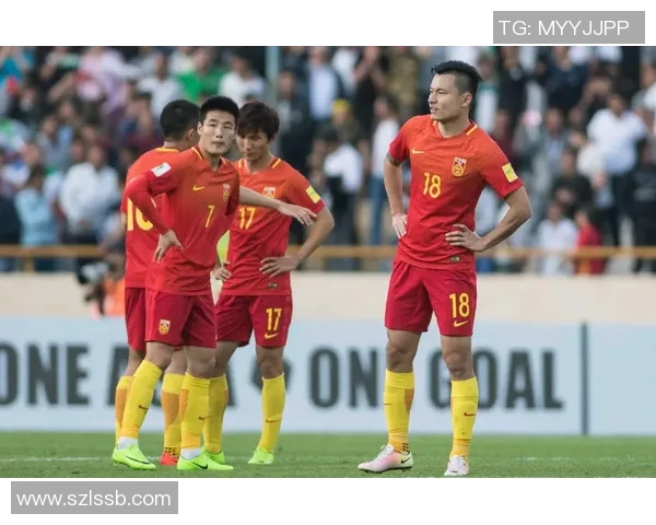 超燃揭秘足球明星背后的故事与荣耀瞬间